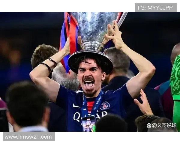 布鲁诺费尔南德斯：从默默无闻到足球明星的华丽转身与成长之路